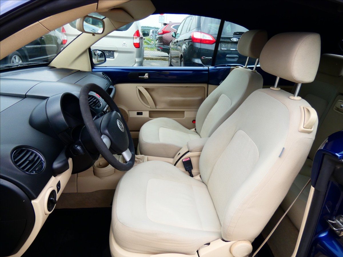 Volkswagen New Beetle