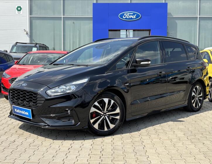 Ford S-MAX 1