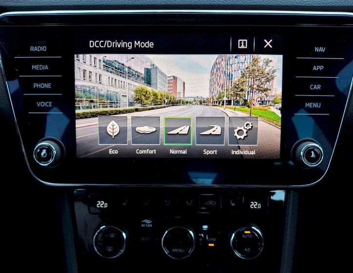 Škoda Superb Kombi 2,0 l 110 kw