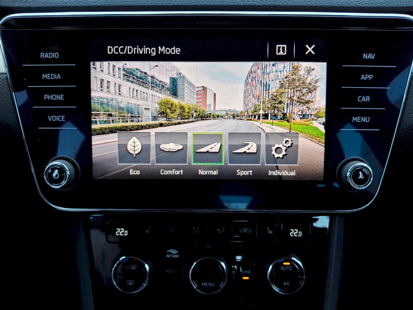 Škoda Superb Kombi 2,0 l 110 kw