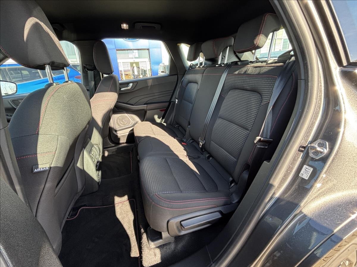 Ford Kuga SUV 2,5 l 140 kw