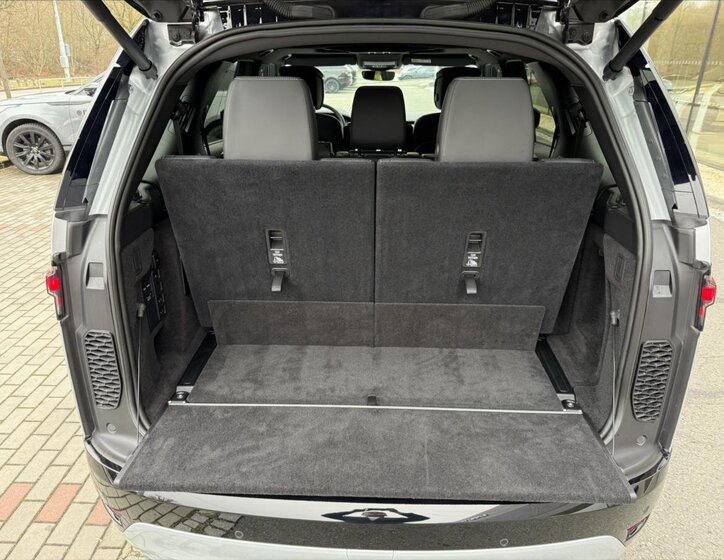 Land Rover Discovery SUV 3,0 l 184 kw