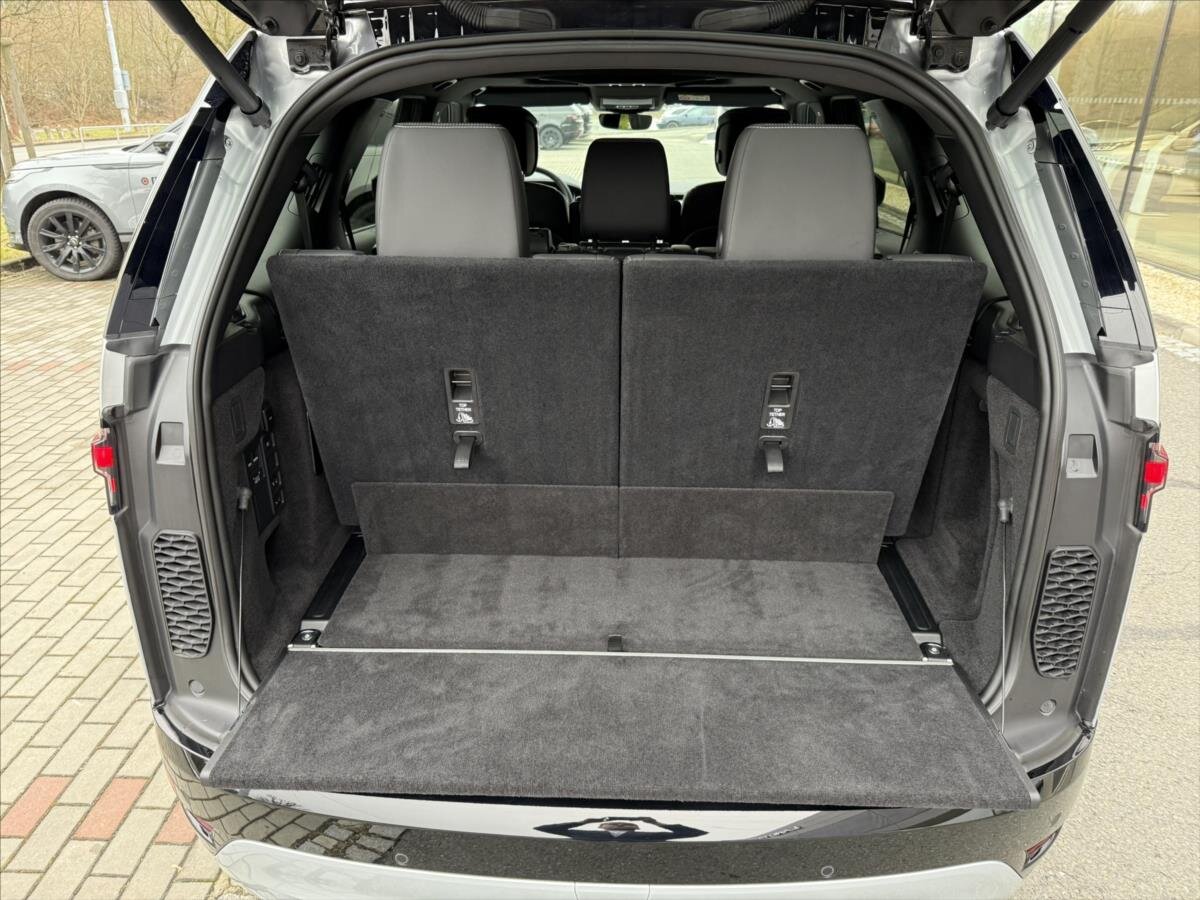 Land Rover Discovery SUV 3,0 l 184 kw