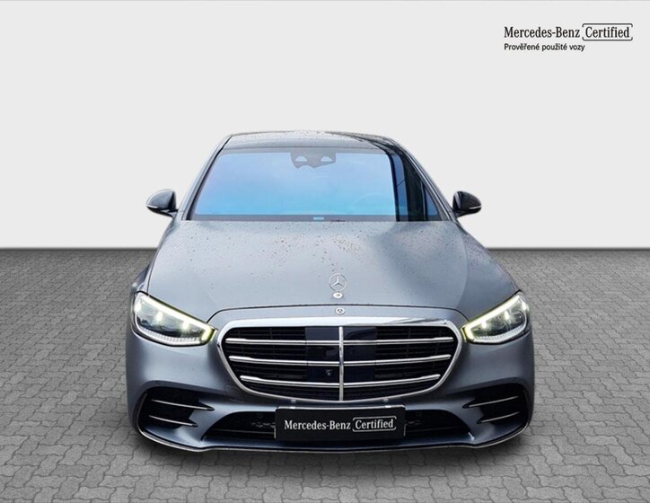 Mercedes-Benz Třídy S 8