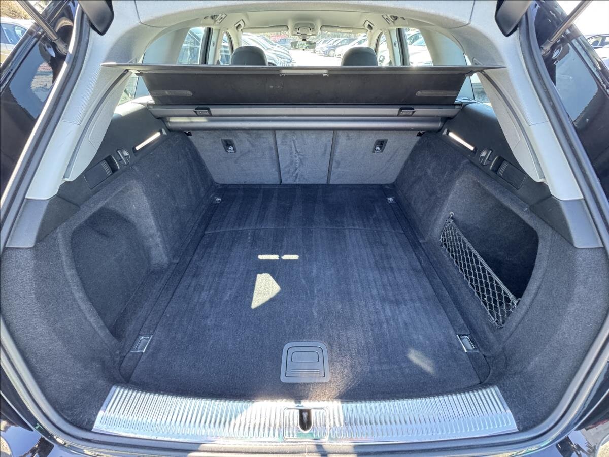 Audi A4 Kombi 2,0 l 140 kw