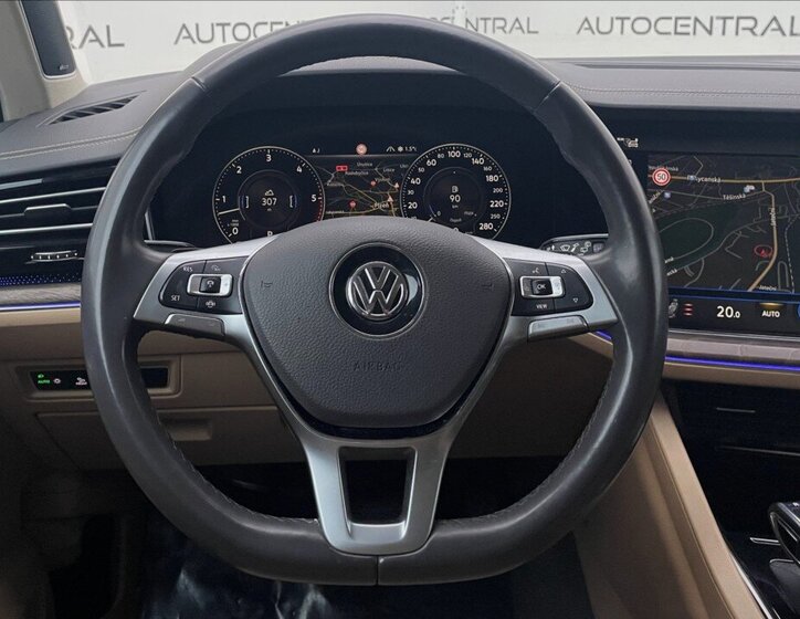 Volkswagen Touareg SUV / Terénní 3,0 l 210 kw