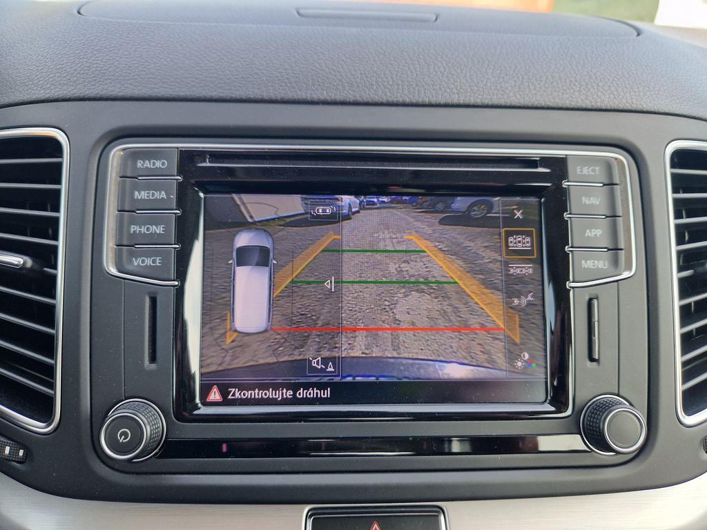 Volkswagen Sharan MPV 2,0 l 110 kw