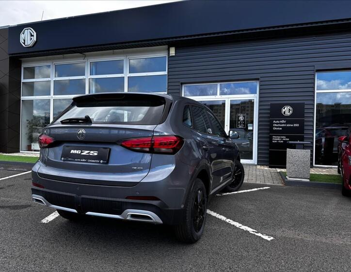 MG ZS 3