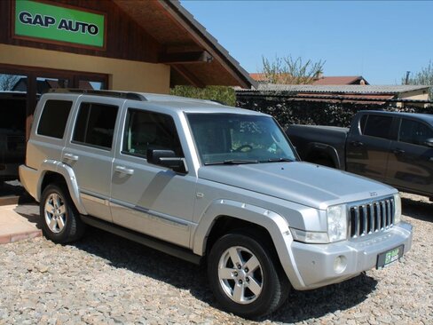 Jeep Commander SUV / Terénní 3,0 l 160 kw