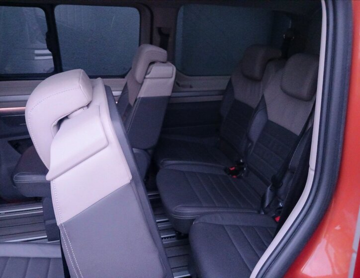 Volkswagen Multivan VAN-Minibus 2,0 l 150 kw