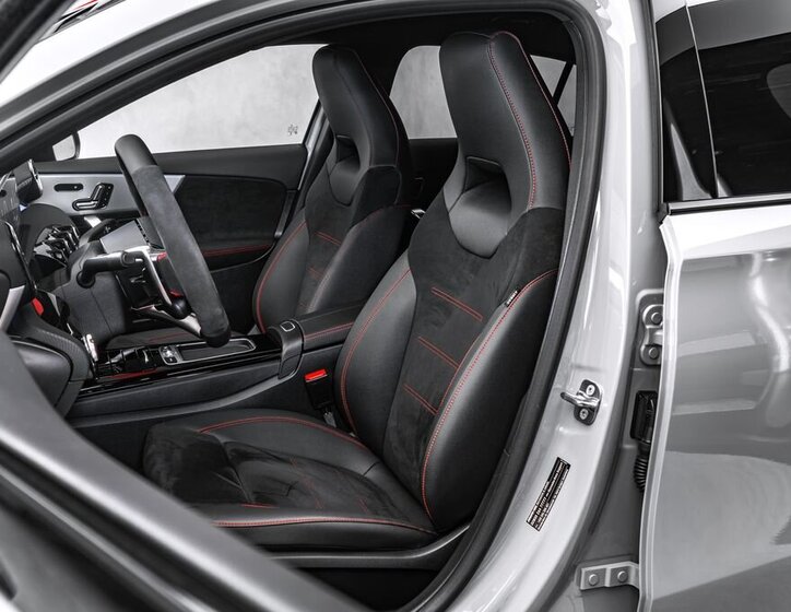 Mercedes-Benz Třídy A Hatchback 2,0 l 310 kw