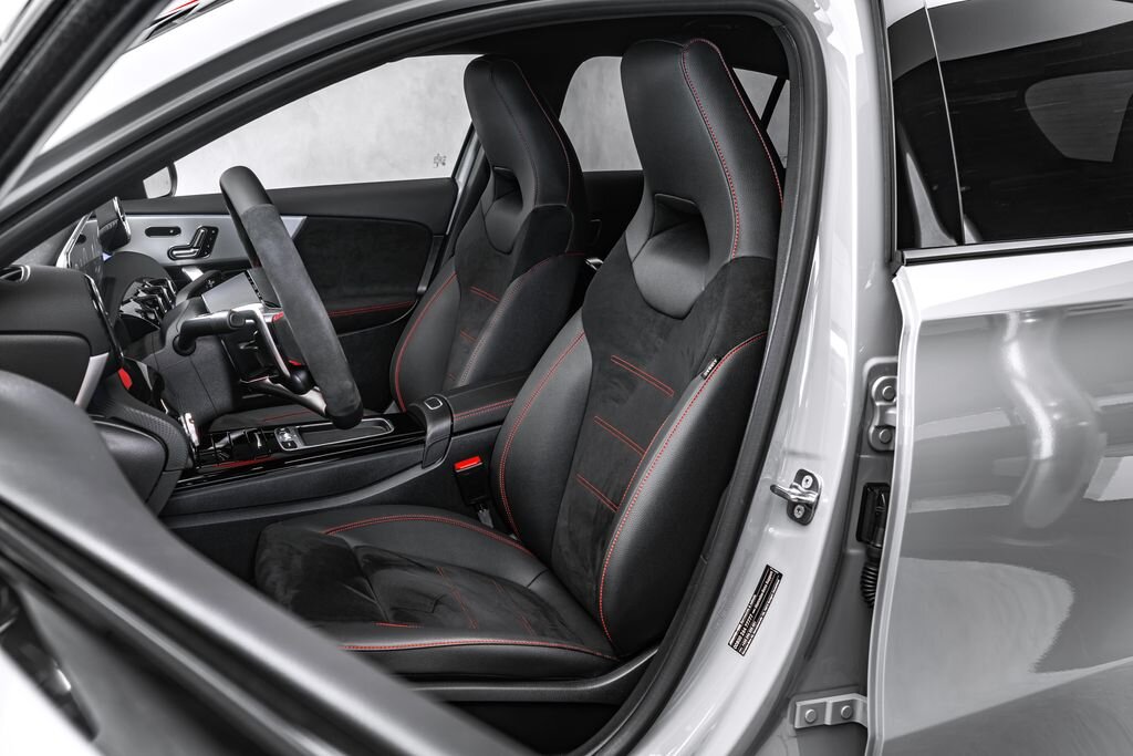 Mercedes-Benz Třídy A Hatchback 2,0 l 310 kw