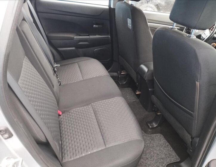 Mitsubishi ASX SUV / Terénní 1,8 l 110 kw