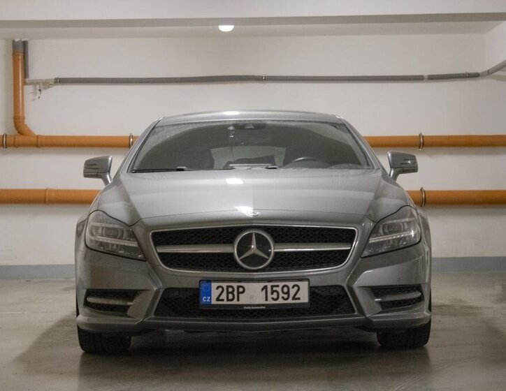 Mercedes-Benz CLS 3