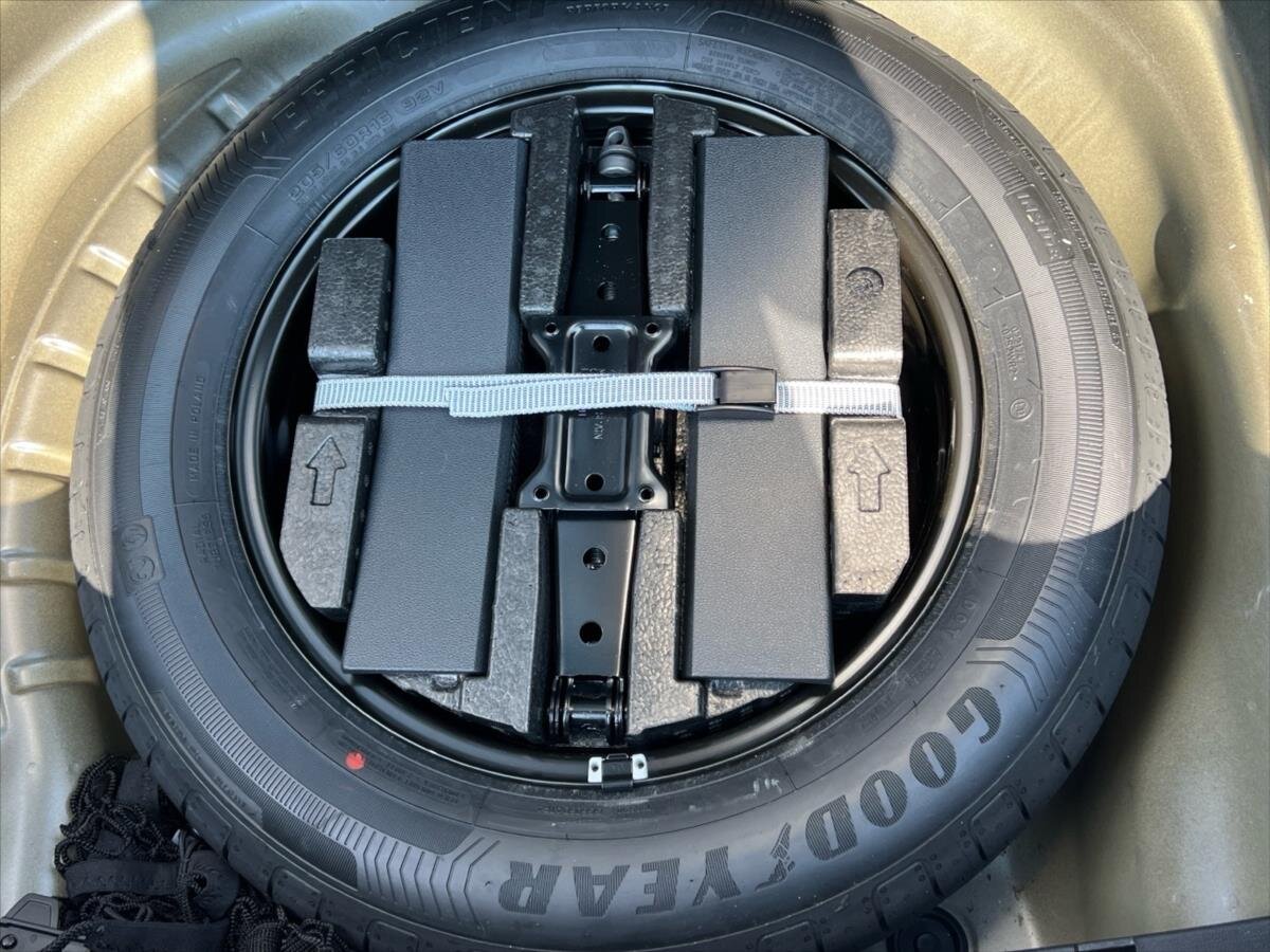 Škoda Octavia Sedan / Limuzína 1,5 l 110 kw