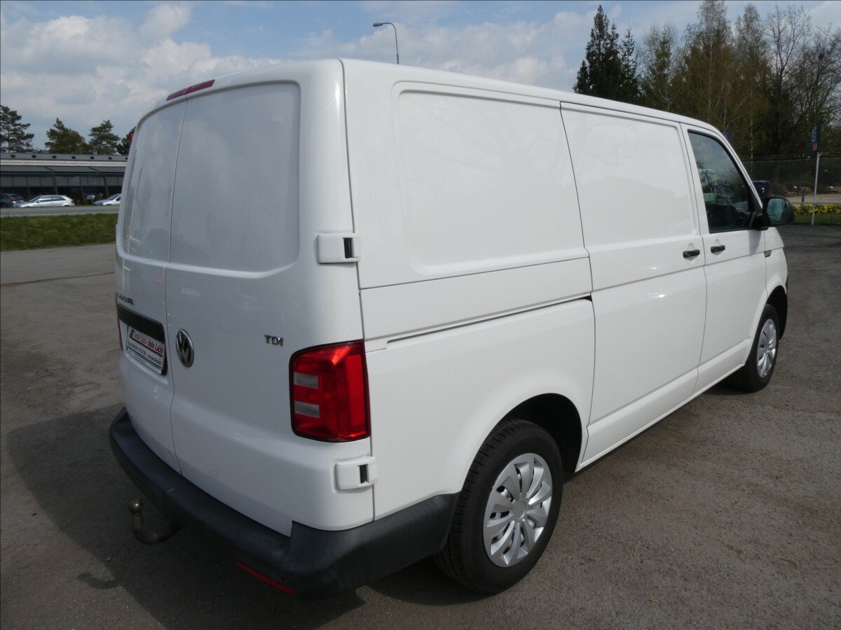 Volkswagen Transporter Skříň 2,0 l 75 kw