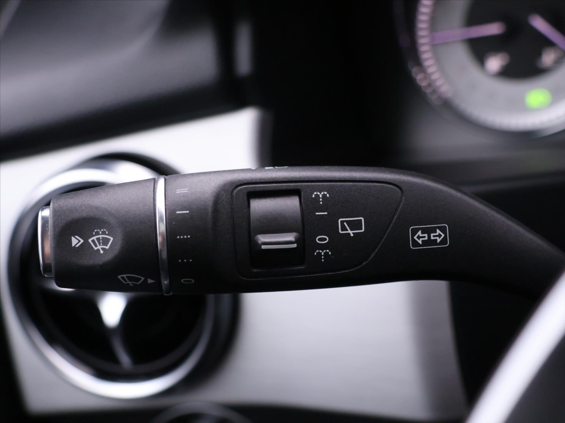 Mercedes-Benz GLK SUV / Terénní 3,0 l 195 kw