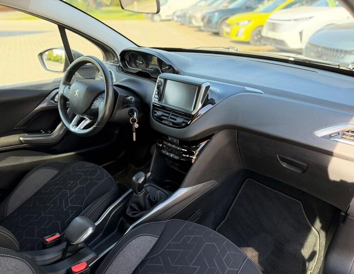 Peugeot 2008 SUV / Terénní 1,2 l 60 kw