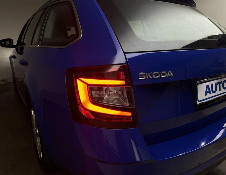 Škoda Octavia Kombi 2,0 l 110 kw