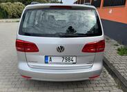 Volkswagen Touran 6