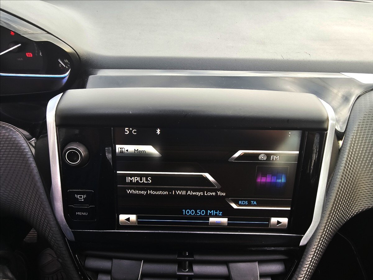 Peugeot 2008 Kombi 1,6 l 88 kw