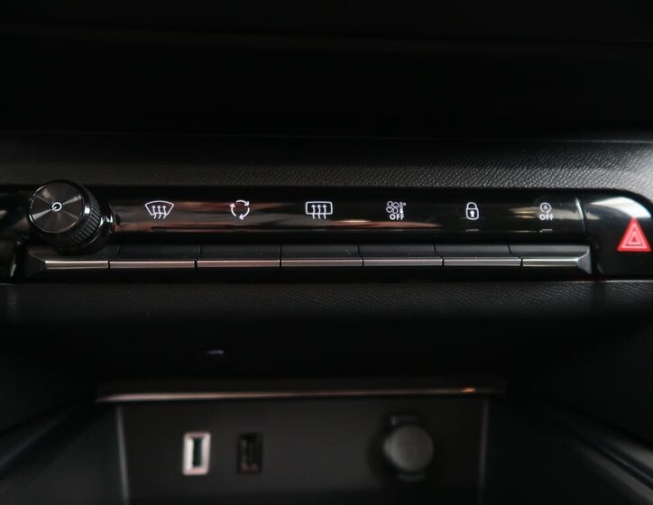 Citroën C5 Aircross SUV / Terénní 1,5 l 96 kw