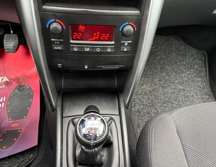 Peugeot 207 Kombi 1,4 l 70 kw