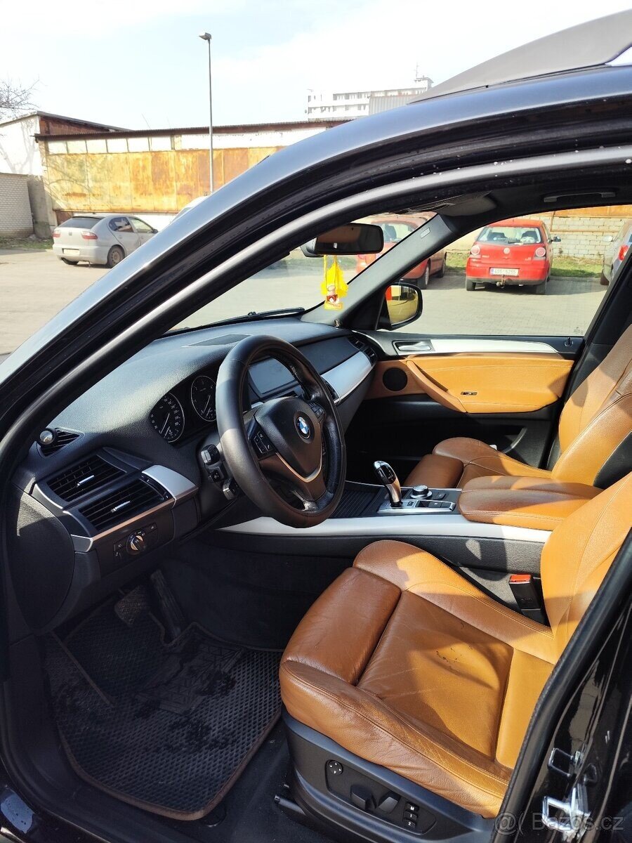 BMW X5 Kombi 0,0 173 kw