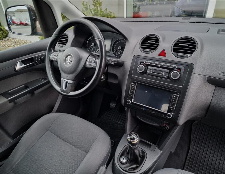 Volkswagen Caddy Kombi 1,6 l 75 kw