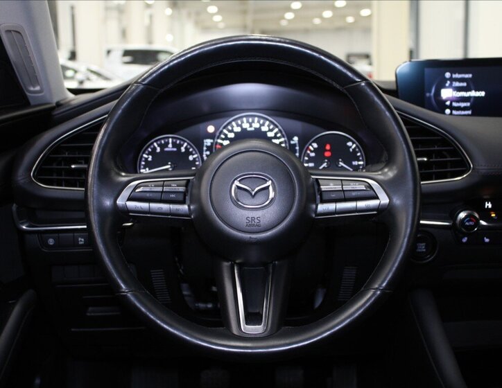 Mazda 3 Sedan 2,0 l 90 kw