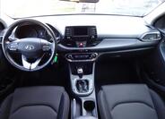 Hyundai i30 32