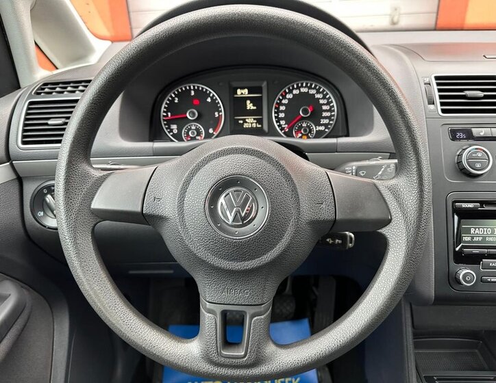 Volkswagen Touran MPV 1,6 l 77 kw