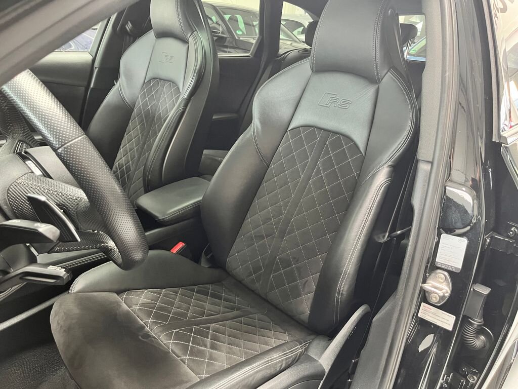 Audi RS4 Kombi 2,9 l 331 kw