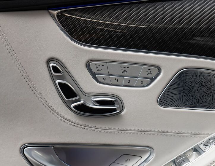 Mercedes-Benz Třídy S 8