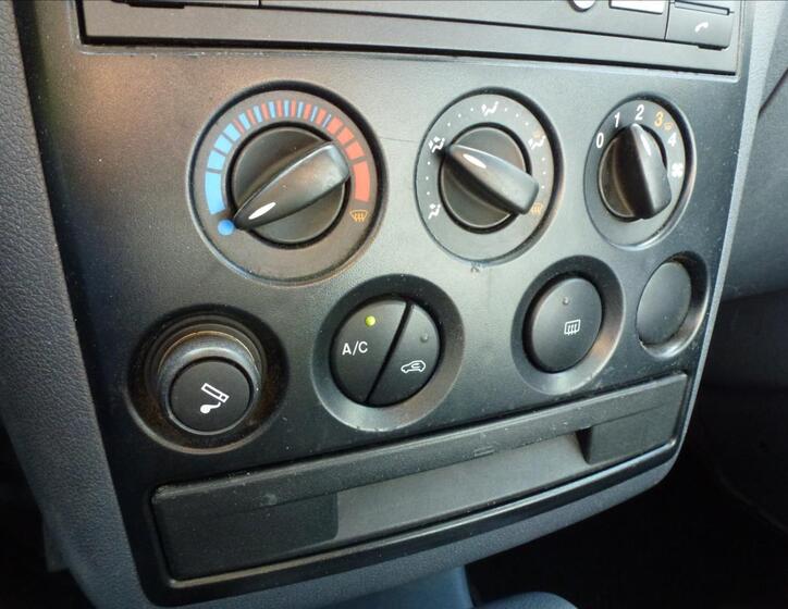 Ford Transit Connect 29