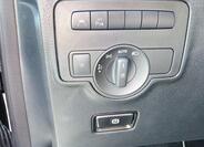 Mercedes-Benz Vito 12