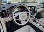 Volvo V60 Kombi 2,0 l 140 kw