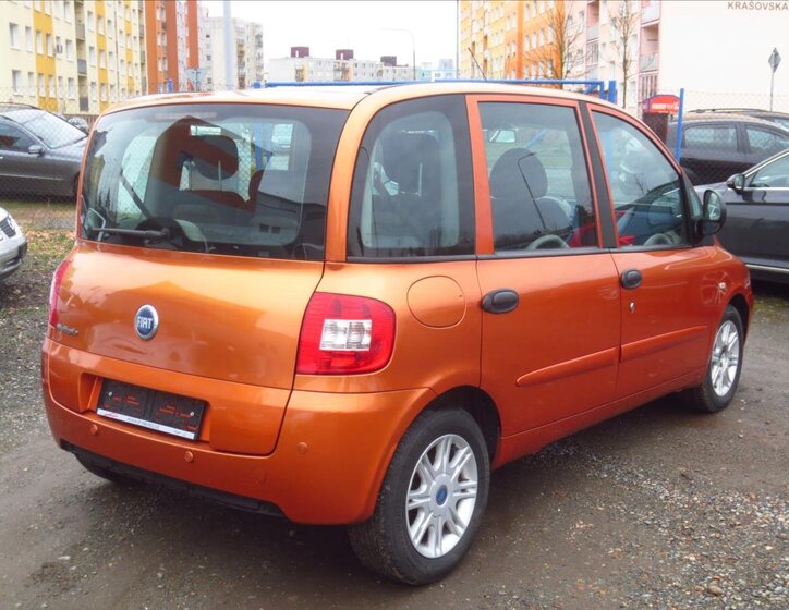 Fiat Multipla MPV 1,6 l 76 kw