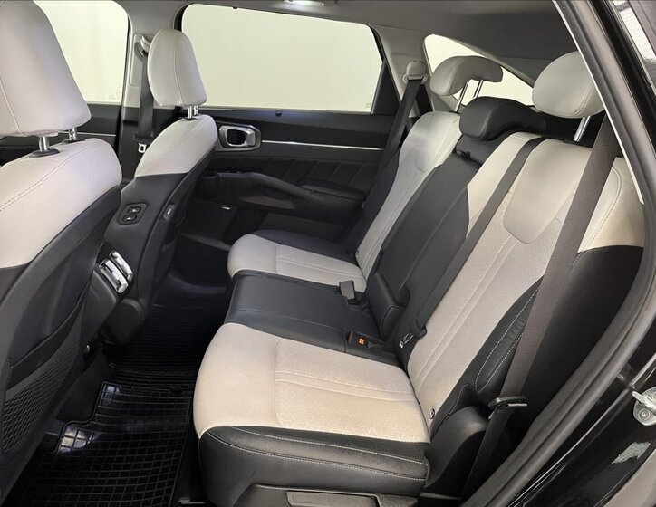 KIA Sorento SUV 2,2 l 148 kw