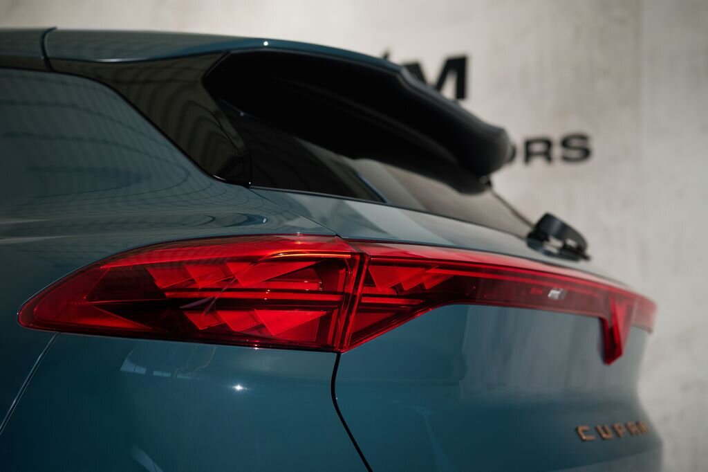 Cupra Ostatní SUV / Terénní 2,0 l 195 kw