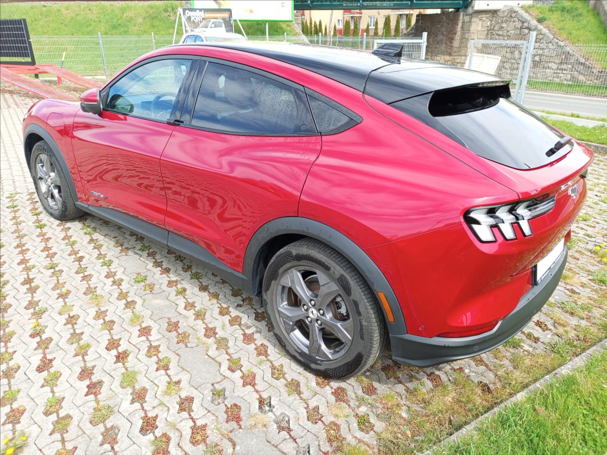 Ford Mustang Mach-E