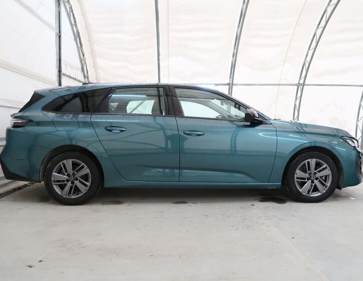 Peugeot 308 Kombi 1,5 l 96 kw