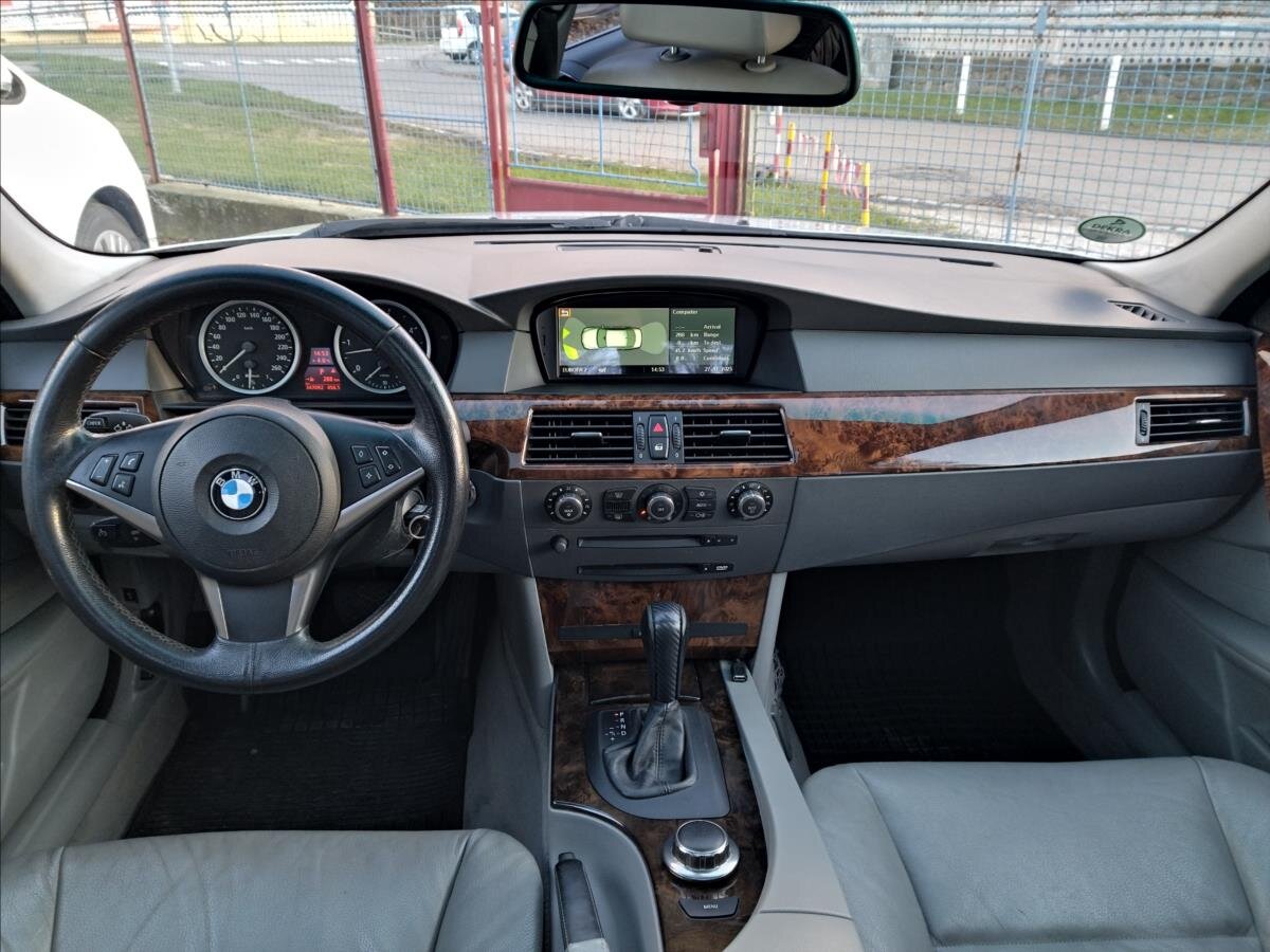BMW Řada 5 Sedan 3,0 l 170 kw