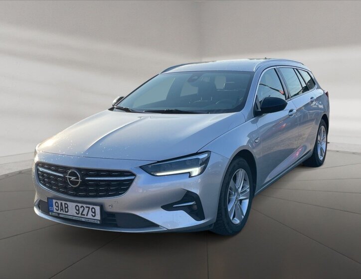 Opel Insignia Kombi 2,0 l 128 kw