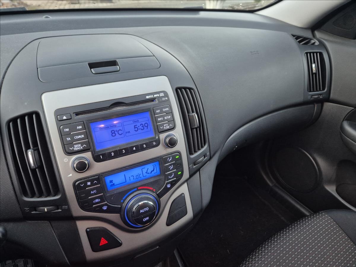 Hyundai i30 Hatchback 1,6 l 89 kw