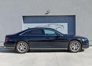 Audi A8 4
