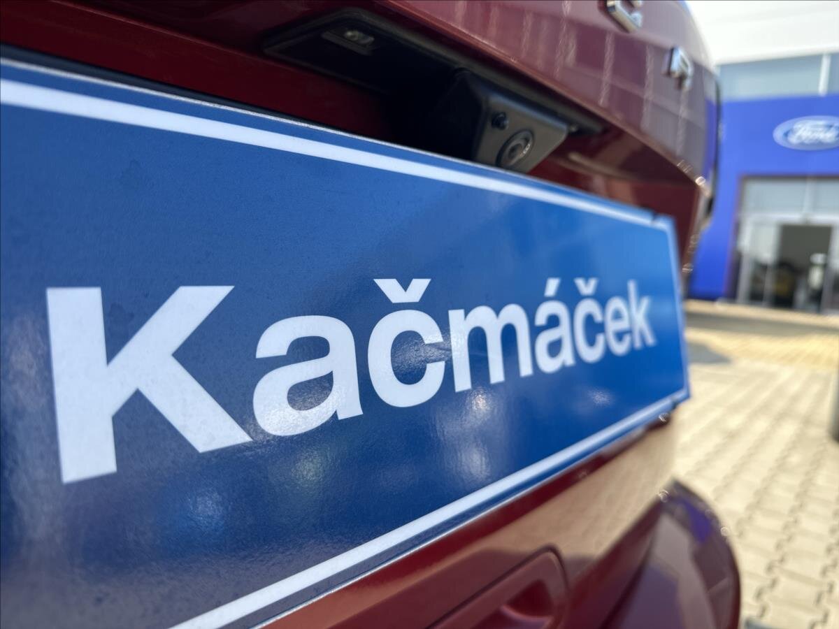 Ford Kuga SUV / Terénní 1,5 l 110 kw