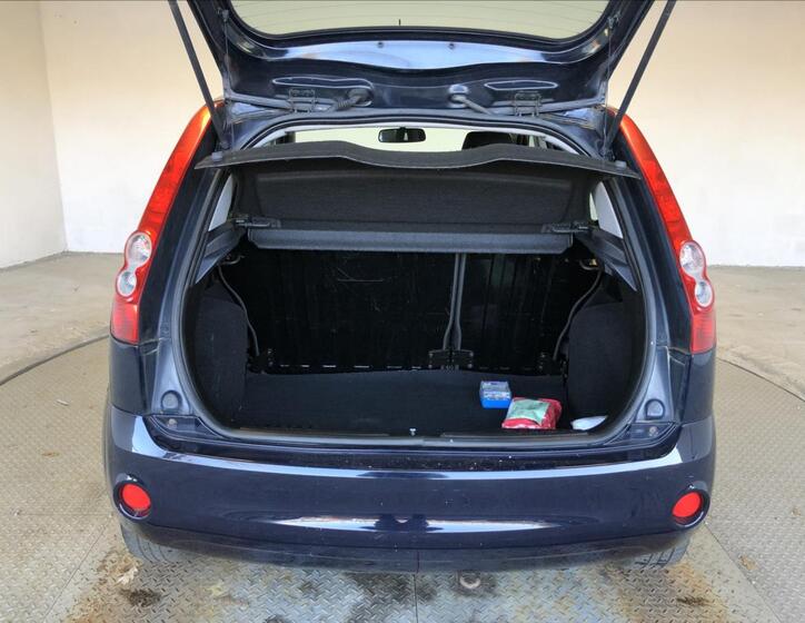 Ford Fiesta Hatchback 1,3 l 51 kw
