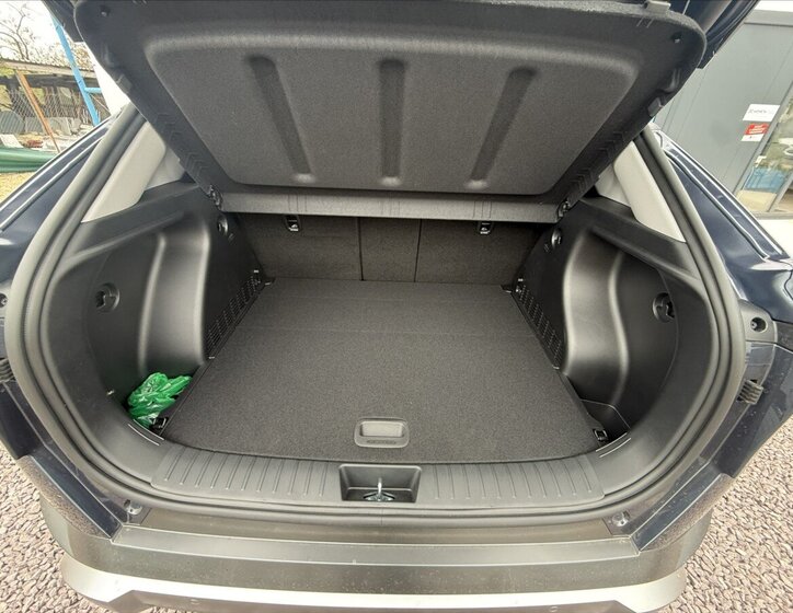 Hyundai Kona SUV / Terénní 1,6 l 132 kw