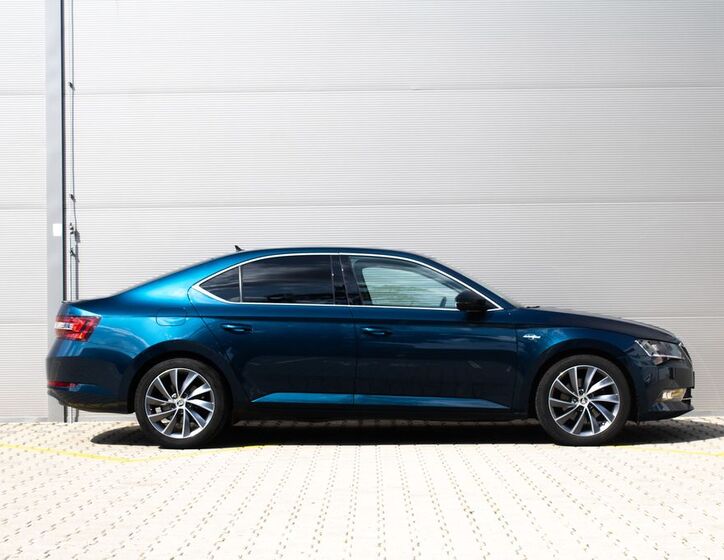 Škoda Superb 4